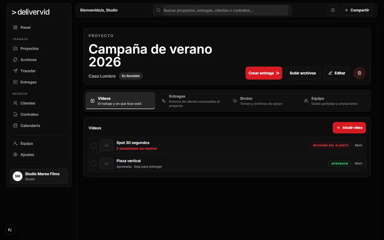 Proyecto Campaña de verano 2026 de Casa Lumbre con sus vídeos y estados de revisión en Delivervid.